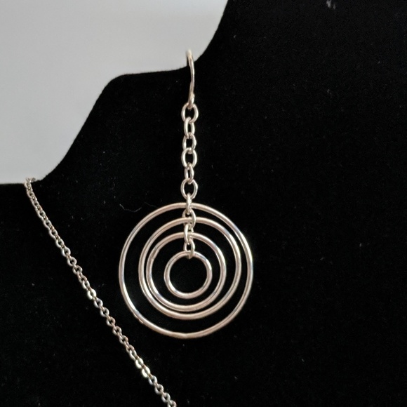 3 for $20 Floating earings and necklace - Picture 5 of 8